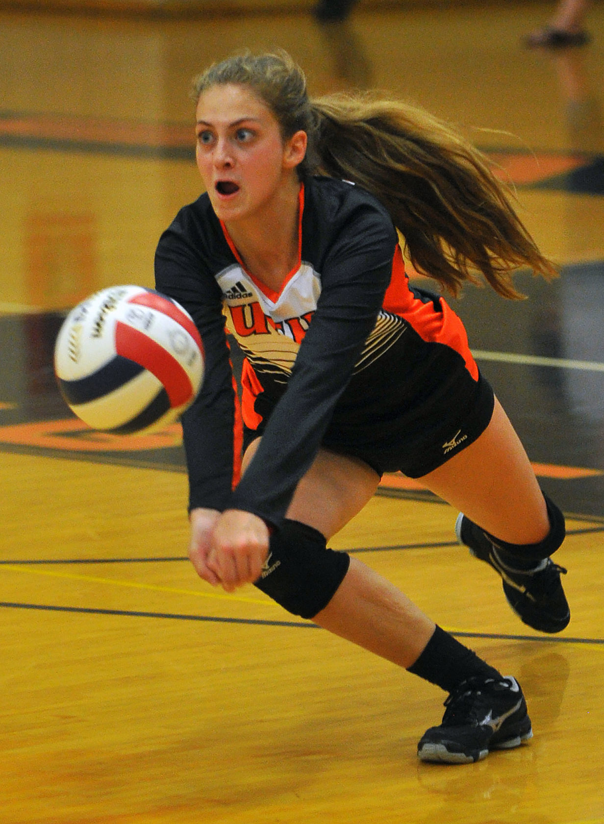 Rock Island at United Township volleyball.